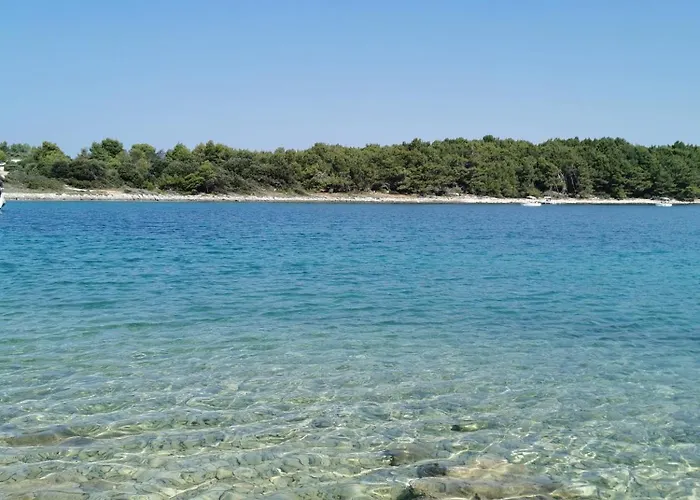 Emma 아파트 Ližnjan